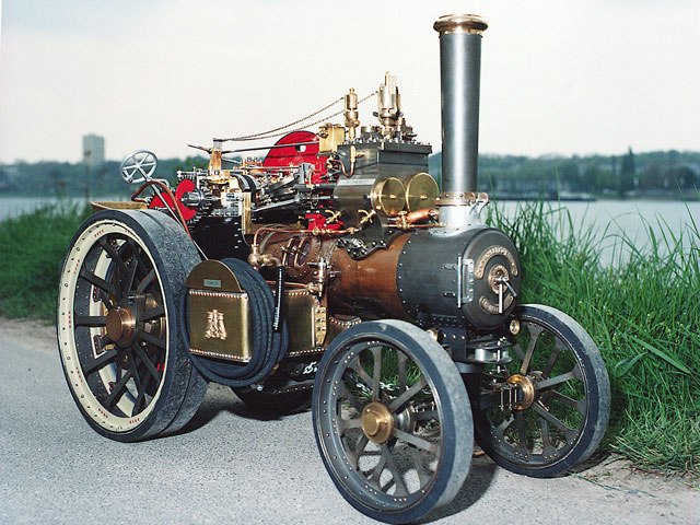 Traction engine 1:6 von Hans Berhard Dietz, Foto Hans Berhard Dietz (April 2002)