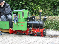 Feldbahnlok (Spur 7) von R. Erteld beim Dampfspektakel der Dampfbahner Plochingen 01.09.2007.