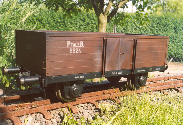O-Wagen der Pfalzbahn (Spur 5), Klaus Decker, Juni 2006.